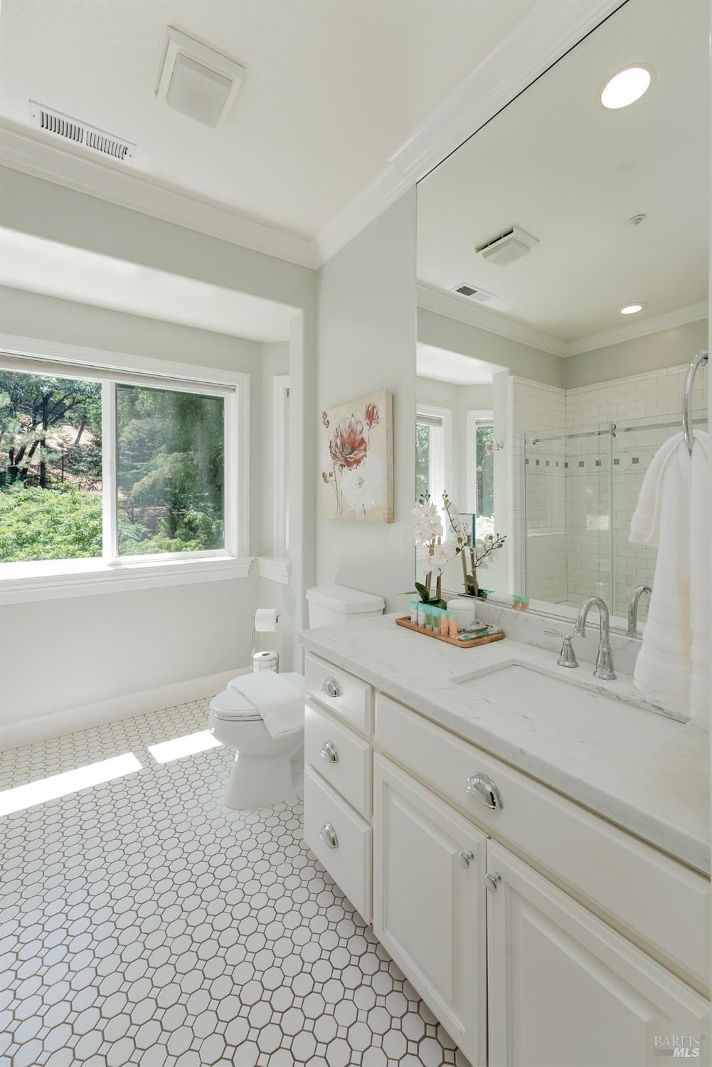 1247 Myszka Place Ukiah CA 95482