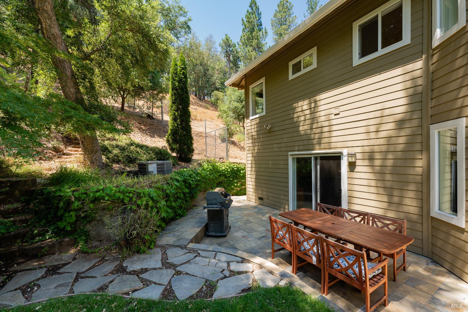 1247 Myszka Place Ukiah CA 95482