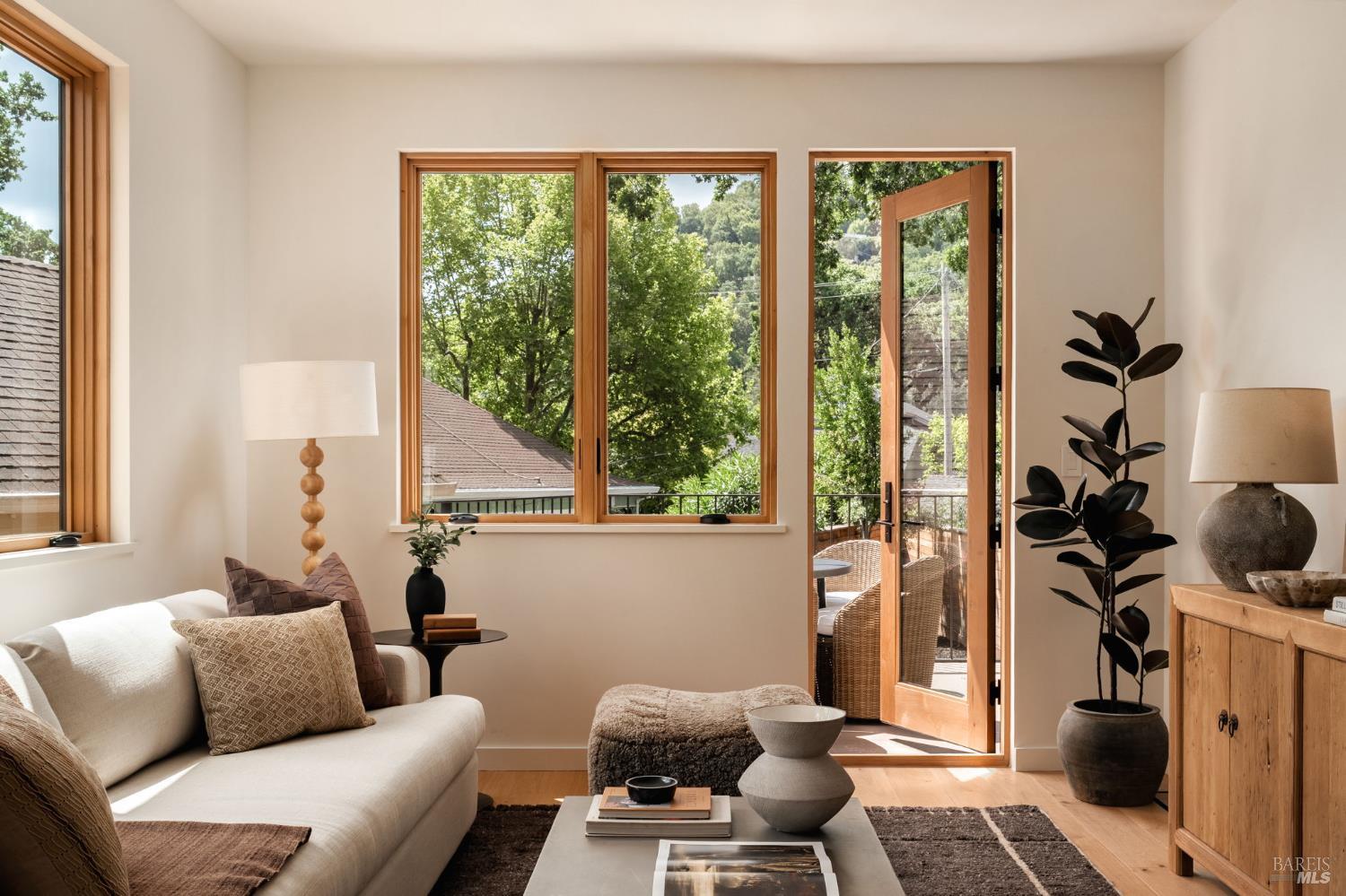 34 Hill Avenue Fairfax CA 94930