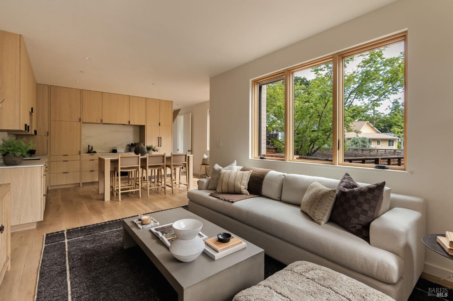 34 Hill Avenue Fairfax CA 94930
