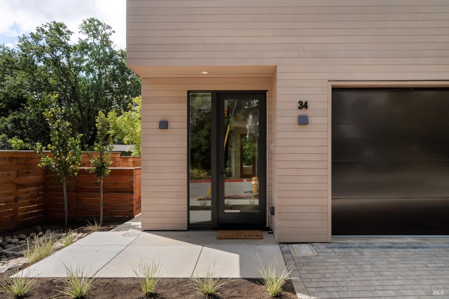 34 Hill Avenue Fairfax CA 94930