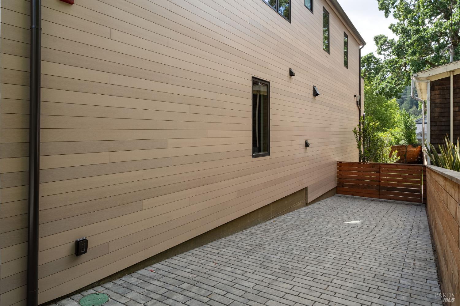 34 Hill Avenue Fairfax CA 94930