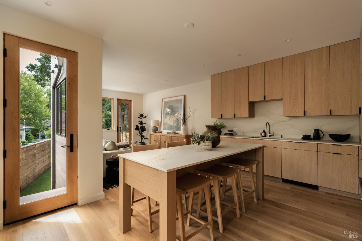 34 Hill Avenue Fairfax CA 94930