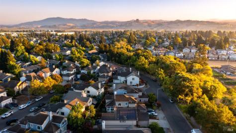 1740 Spyglass Road Petaluma CA 94954