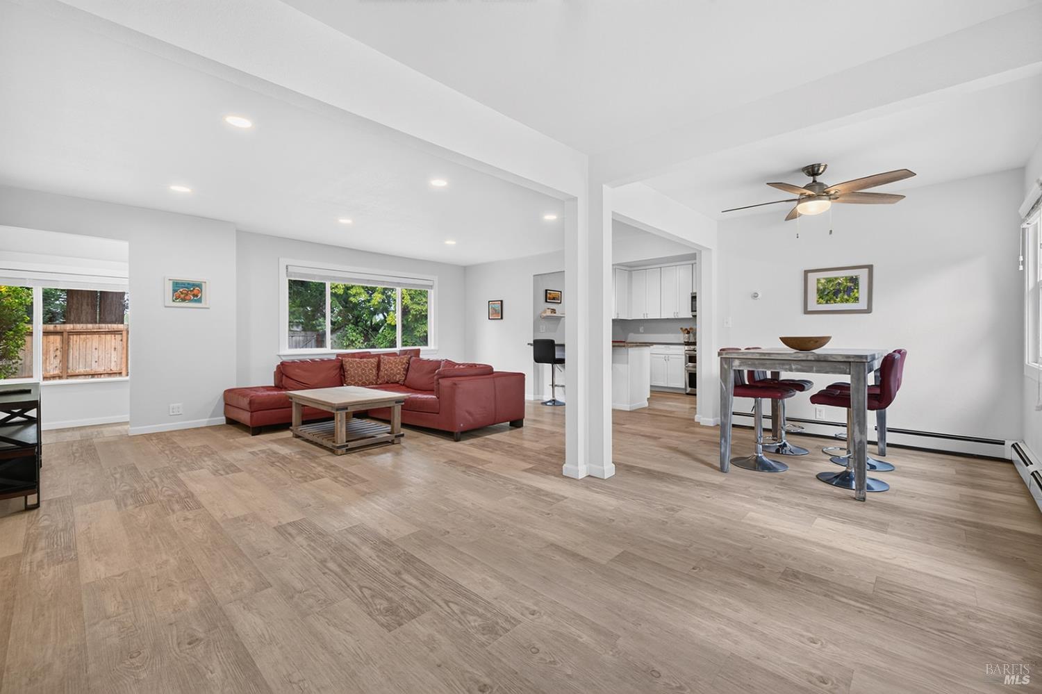 7853 Apple Blossom Lane Sebastopol CA 95472
