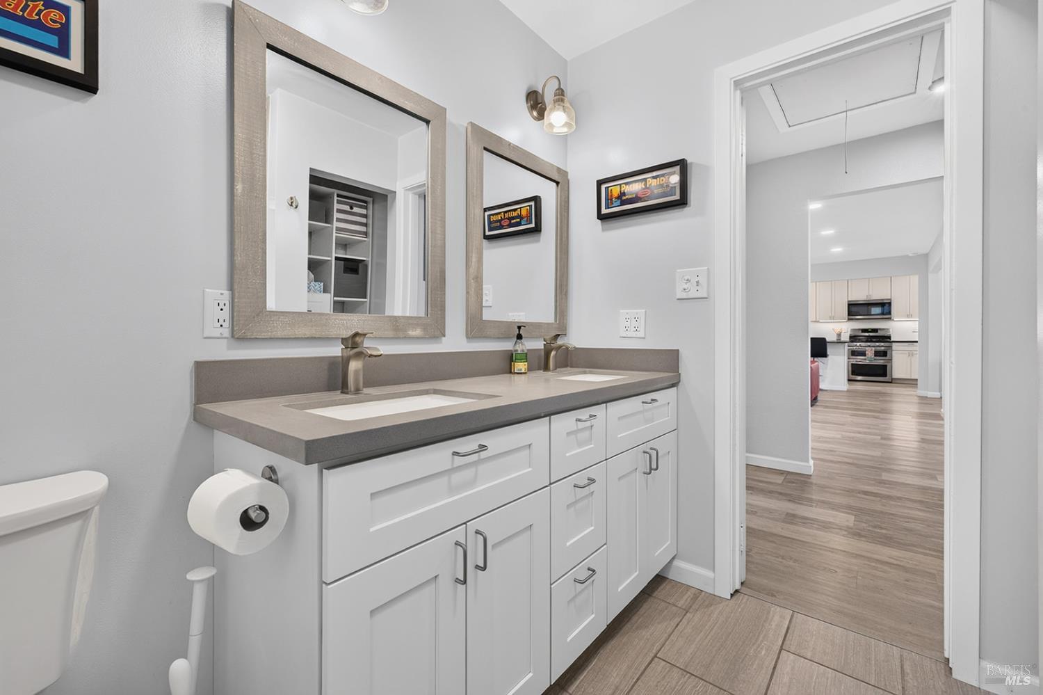 7853 Apple Blossom Lane Sebastopol CA 95472