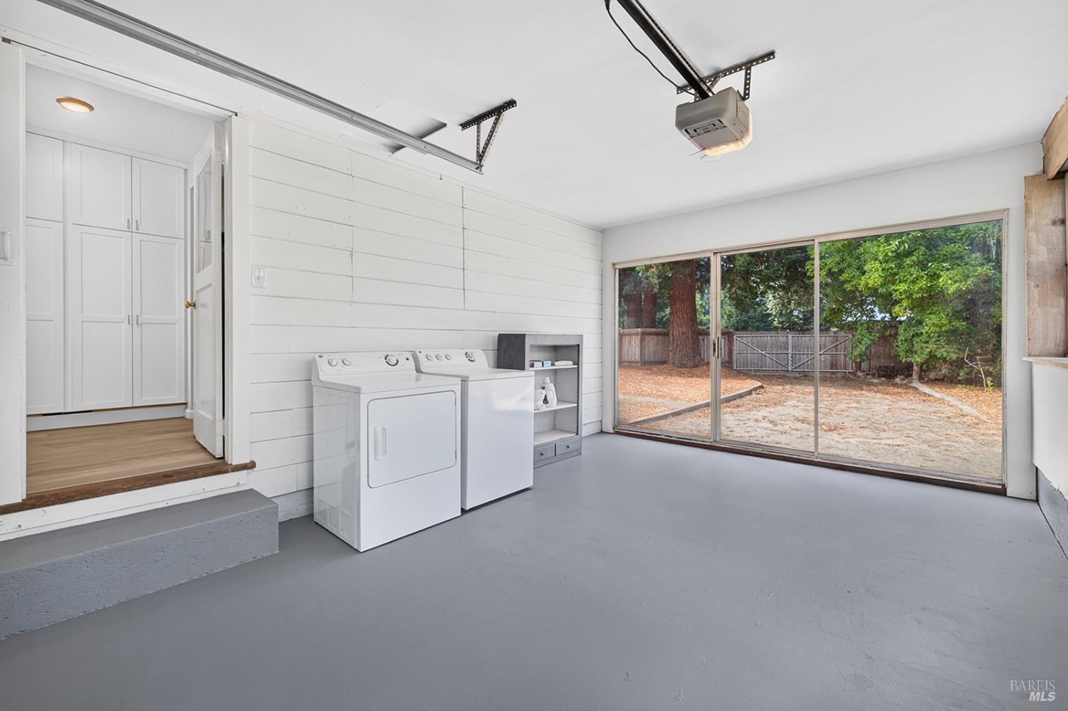 7853 Apple Blossom Lane Sebastopol CA 95472