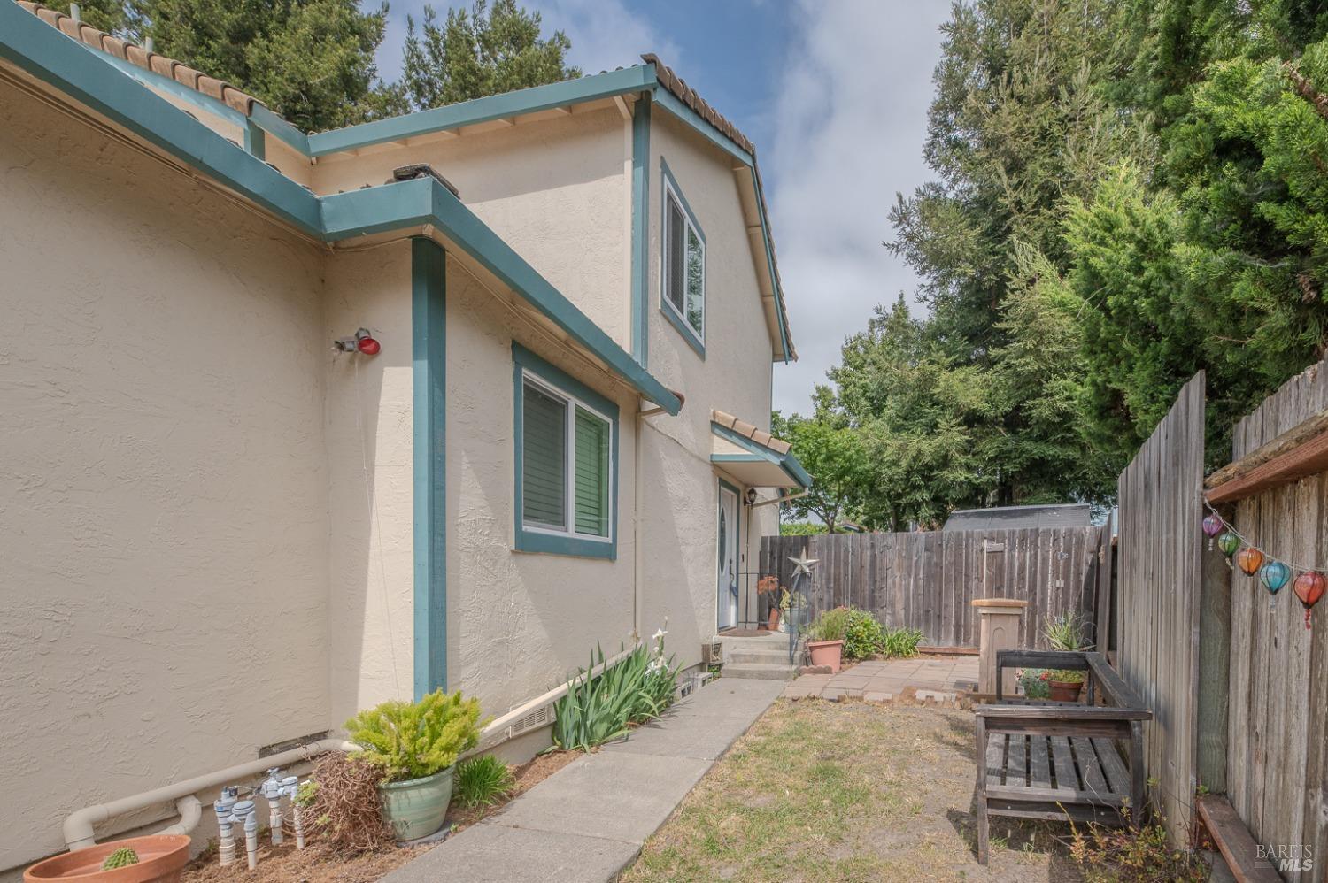 47 Francis Circle Rohnert Park CA 94928