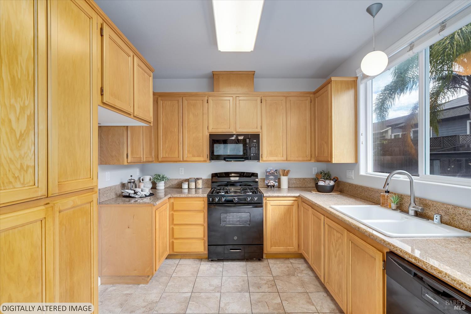 2462 Gilham Way Santa Rosa CA 95404