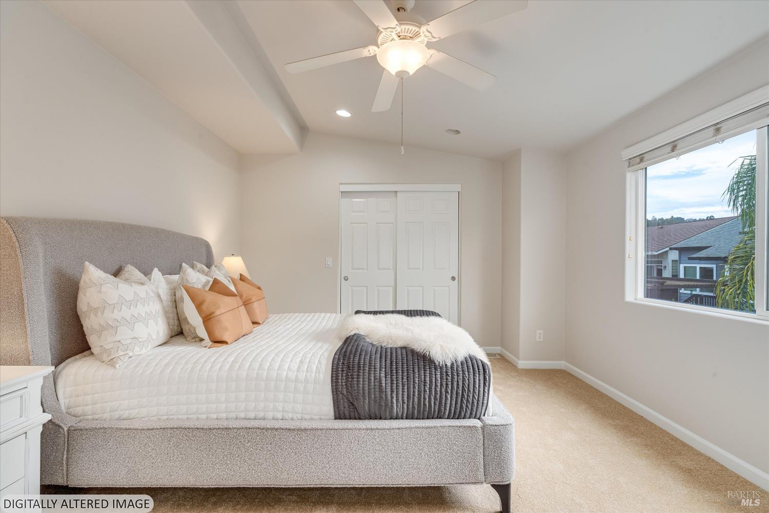 2462 Gilham Way Santa Rosa CA 95404