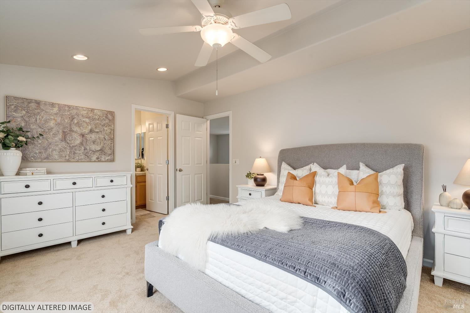 2462 Gilham Way Santa Rosa CA 95404
