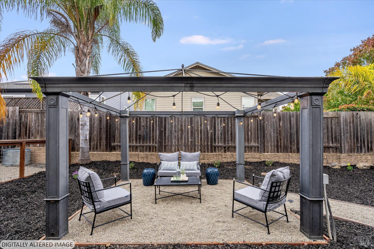 2462 Gilham Way Santa Rosa CA 95404
