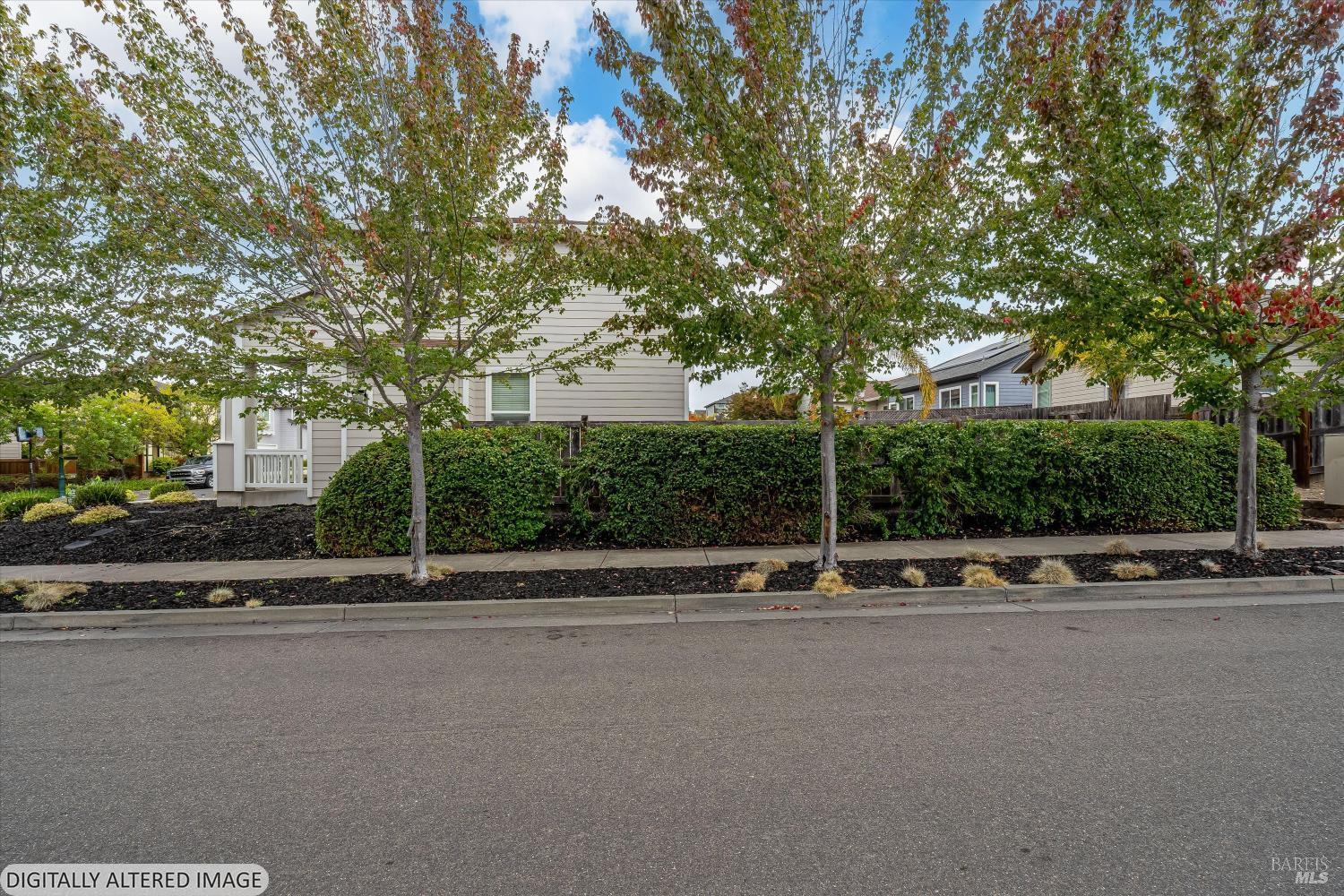 2462 Gilham Way Santa Rosa CA 95404