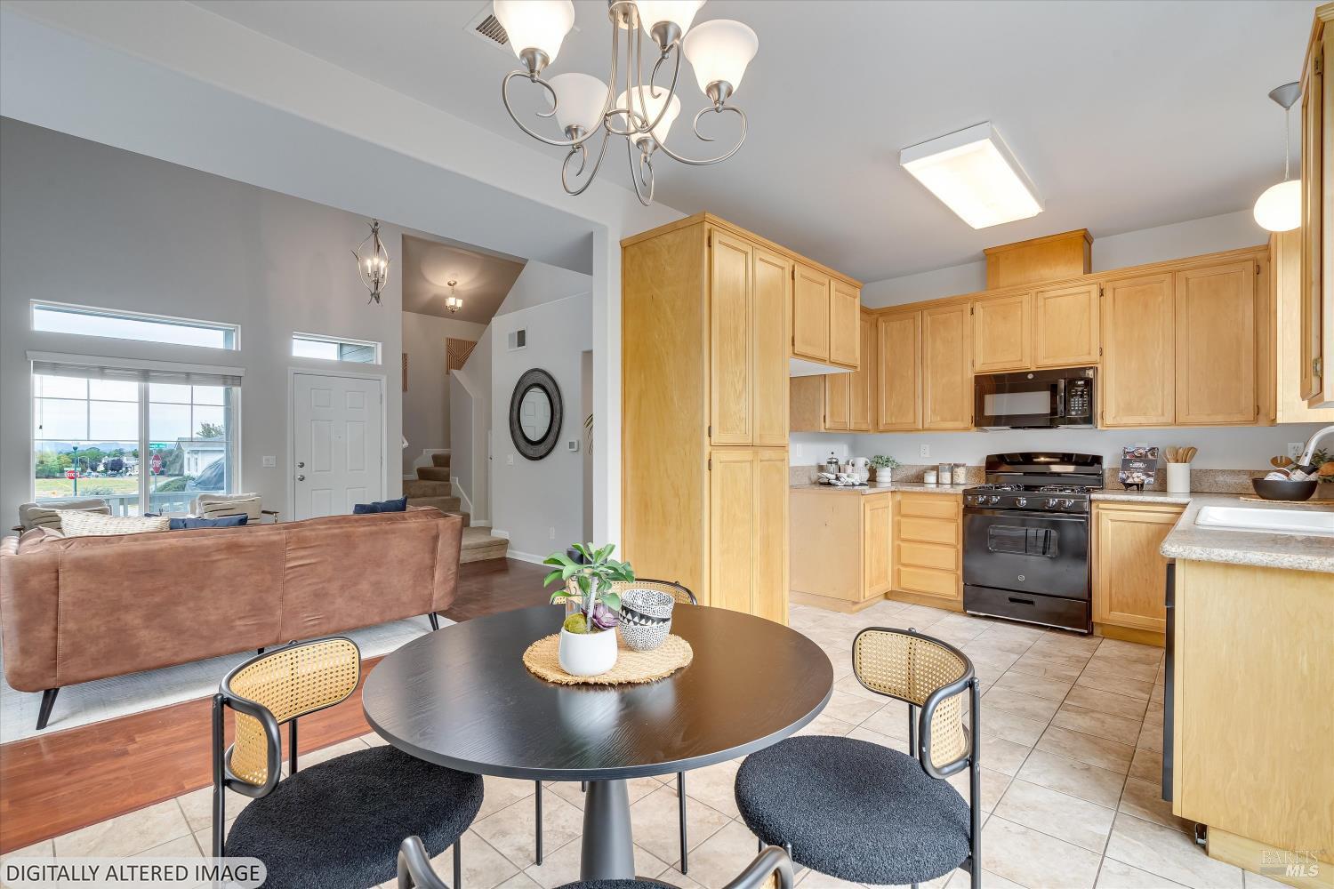 2462 Gilham Way Santa Rosa CA 95404