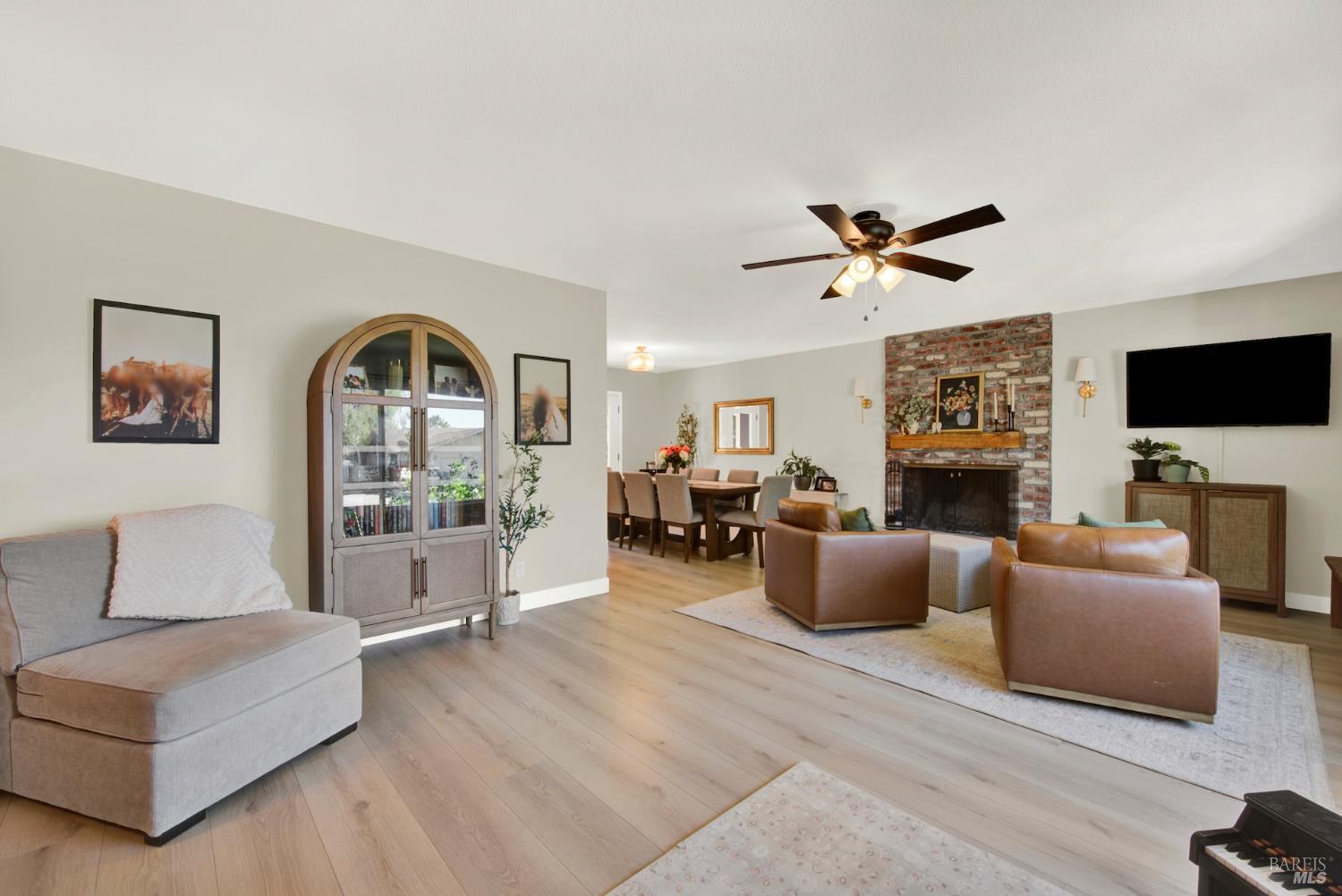 850 Sunset Drive Dixon CA 95620