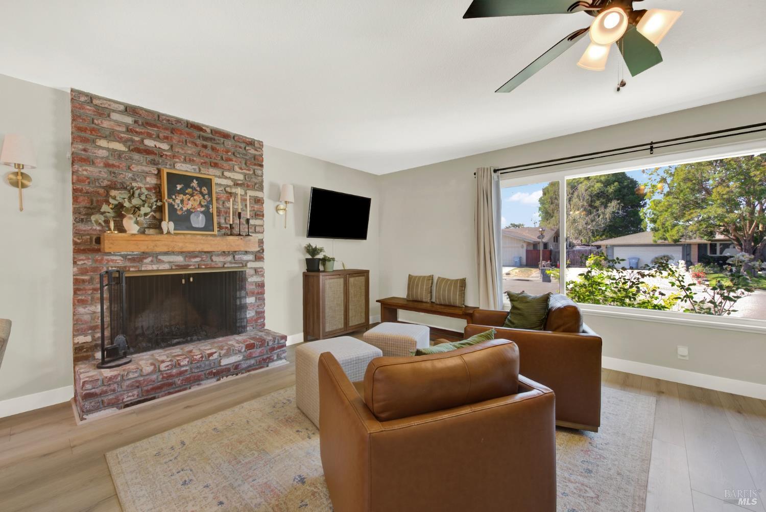 850 Sunset Drive Dixon CA 95620