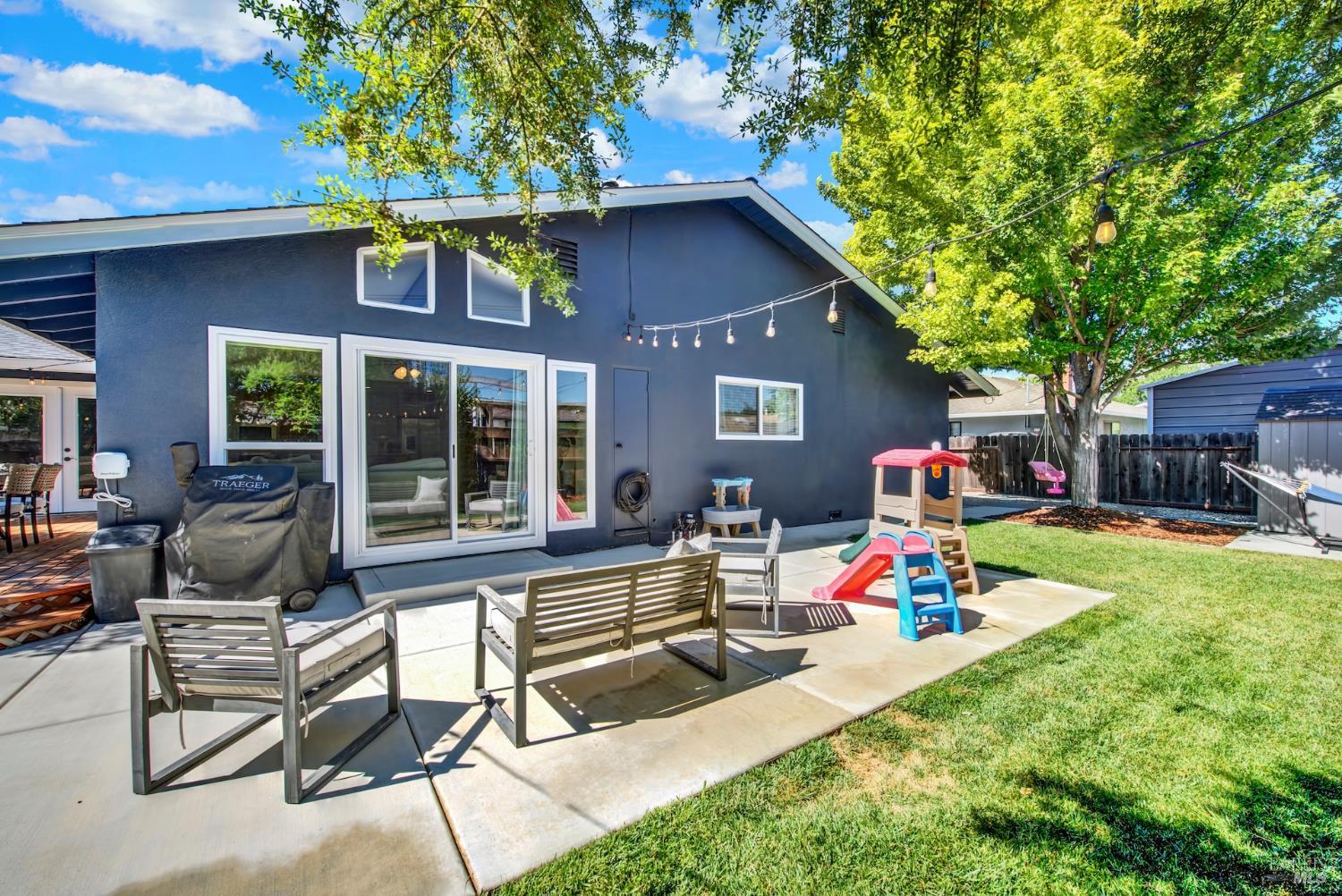 850 Sunset Drive Dixon CA 95620