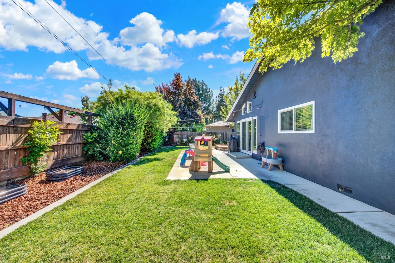 850 Sunset Drive Dixon CA 95620