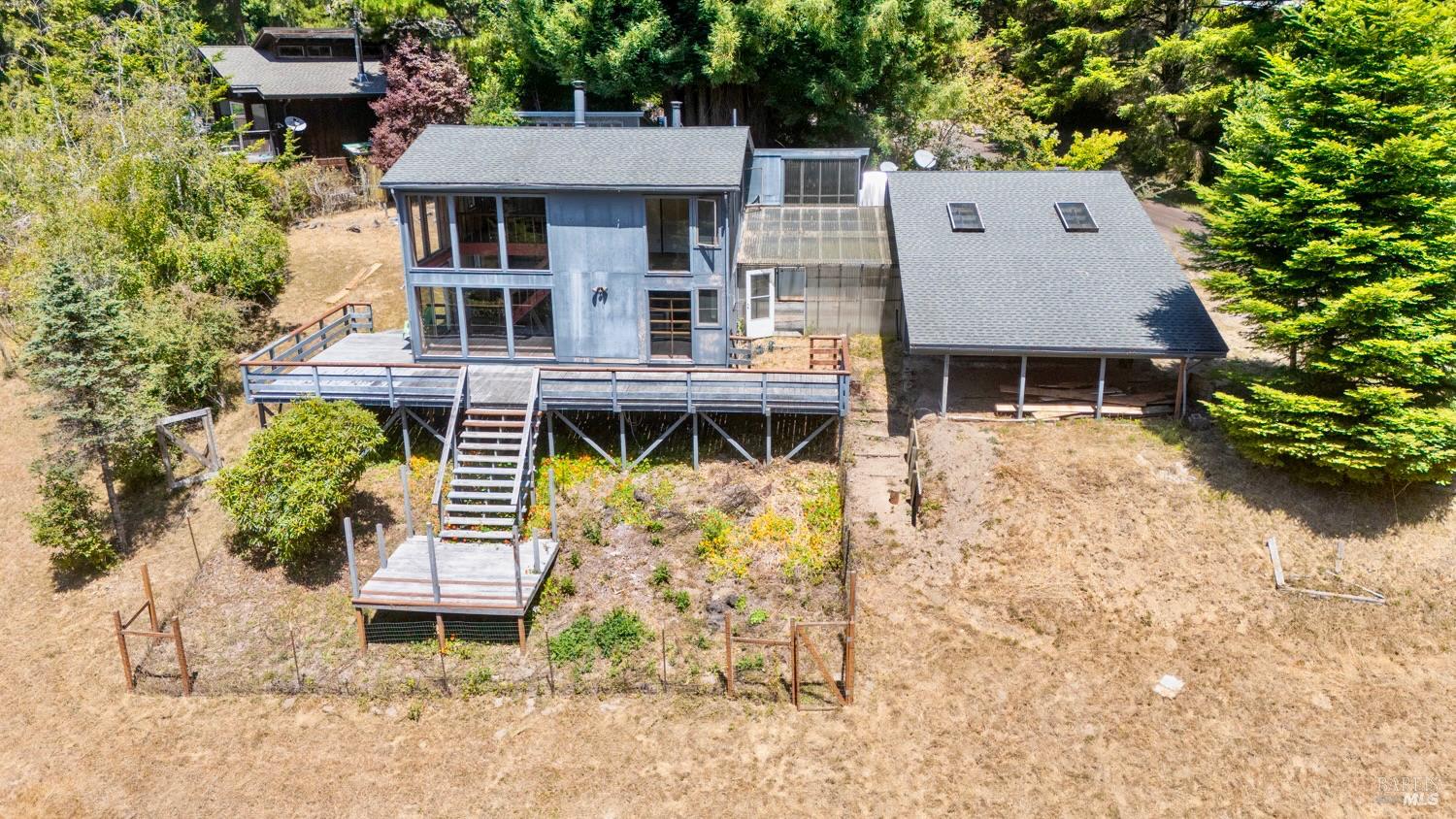 26361 Blueberry Hill Road Fort Bragg CA 95437