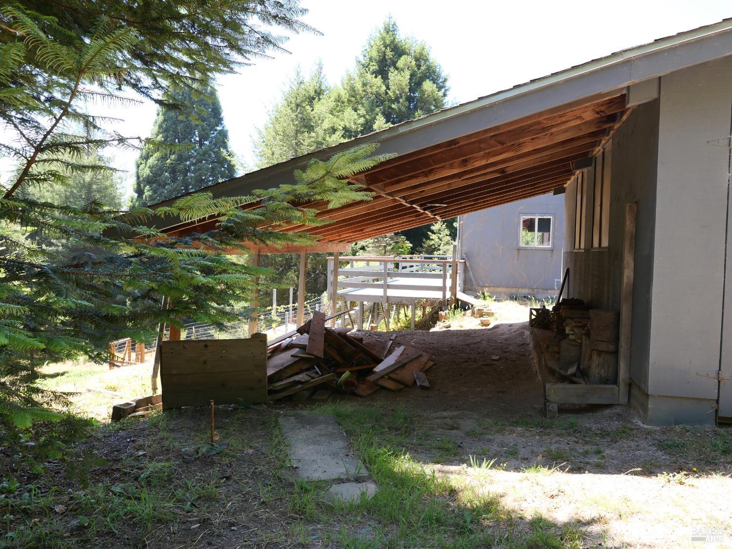 26361 Blueberry Hill Road Fort Bragg CA 95437