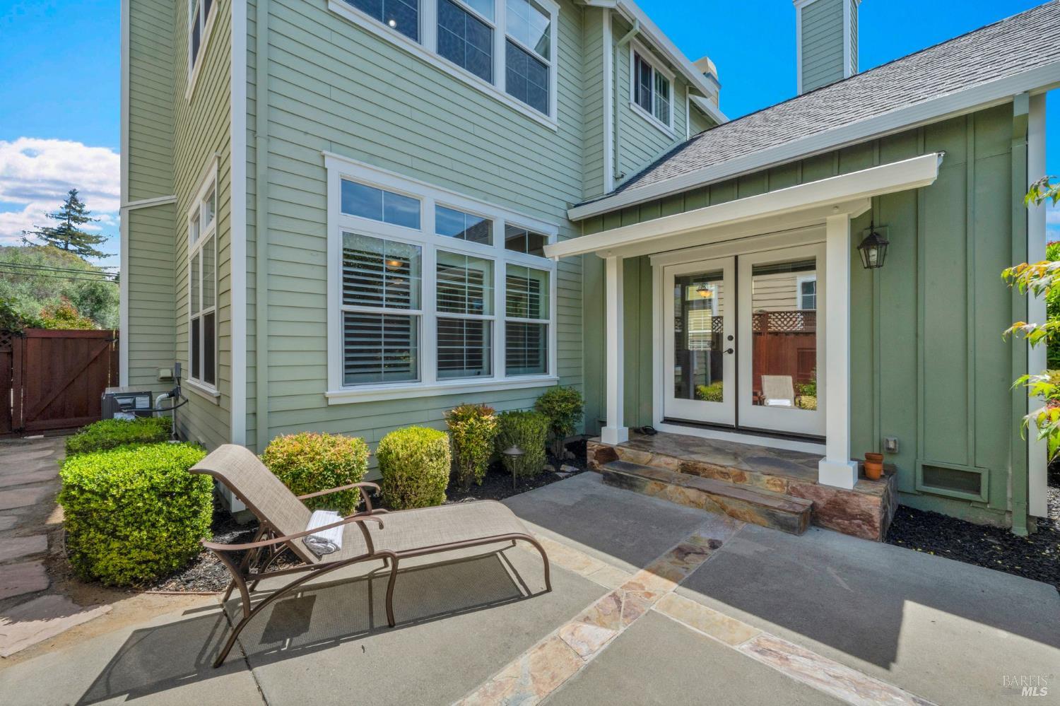 718 West K Street Benicia CA 94510