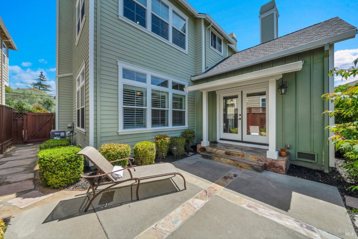 718 West K Street Benicia CA 94510