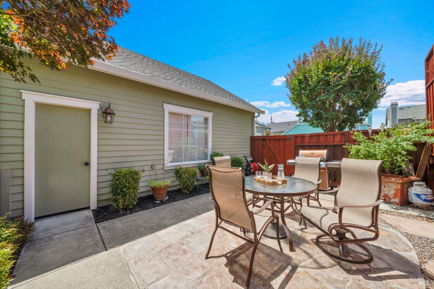 718 West K Street Benicia CA 94510