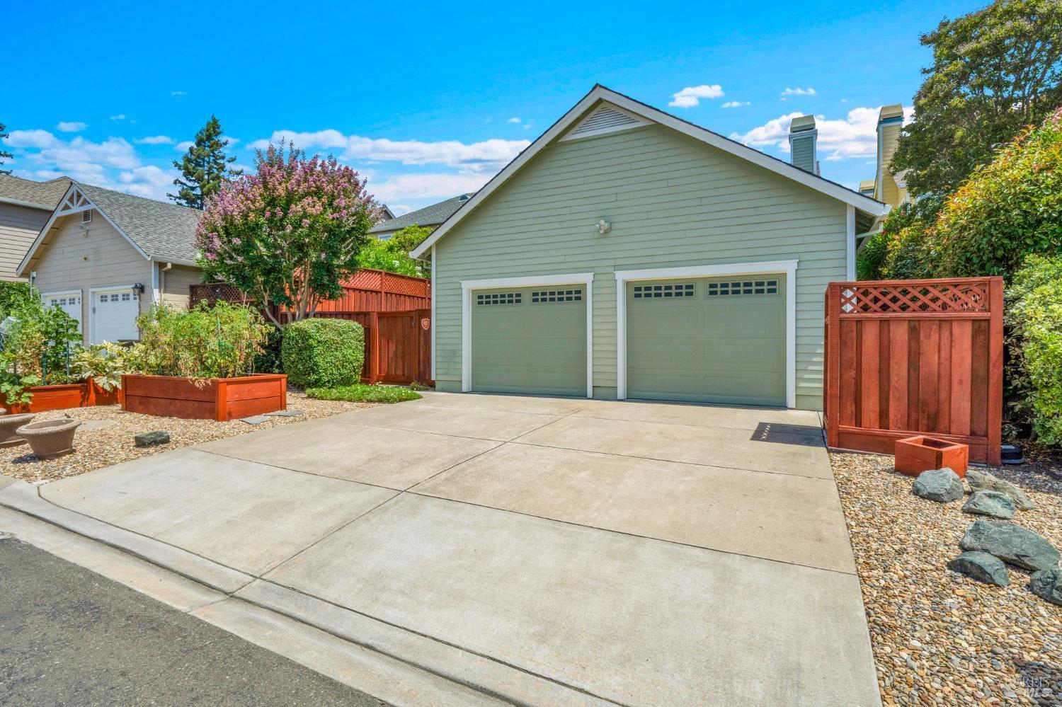 718 West K Street Benicia CA 94510