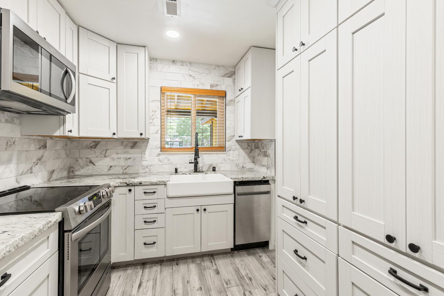 3536 Day Avenue Loomis CA 95650