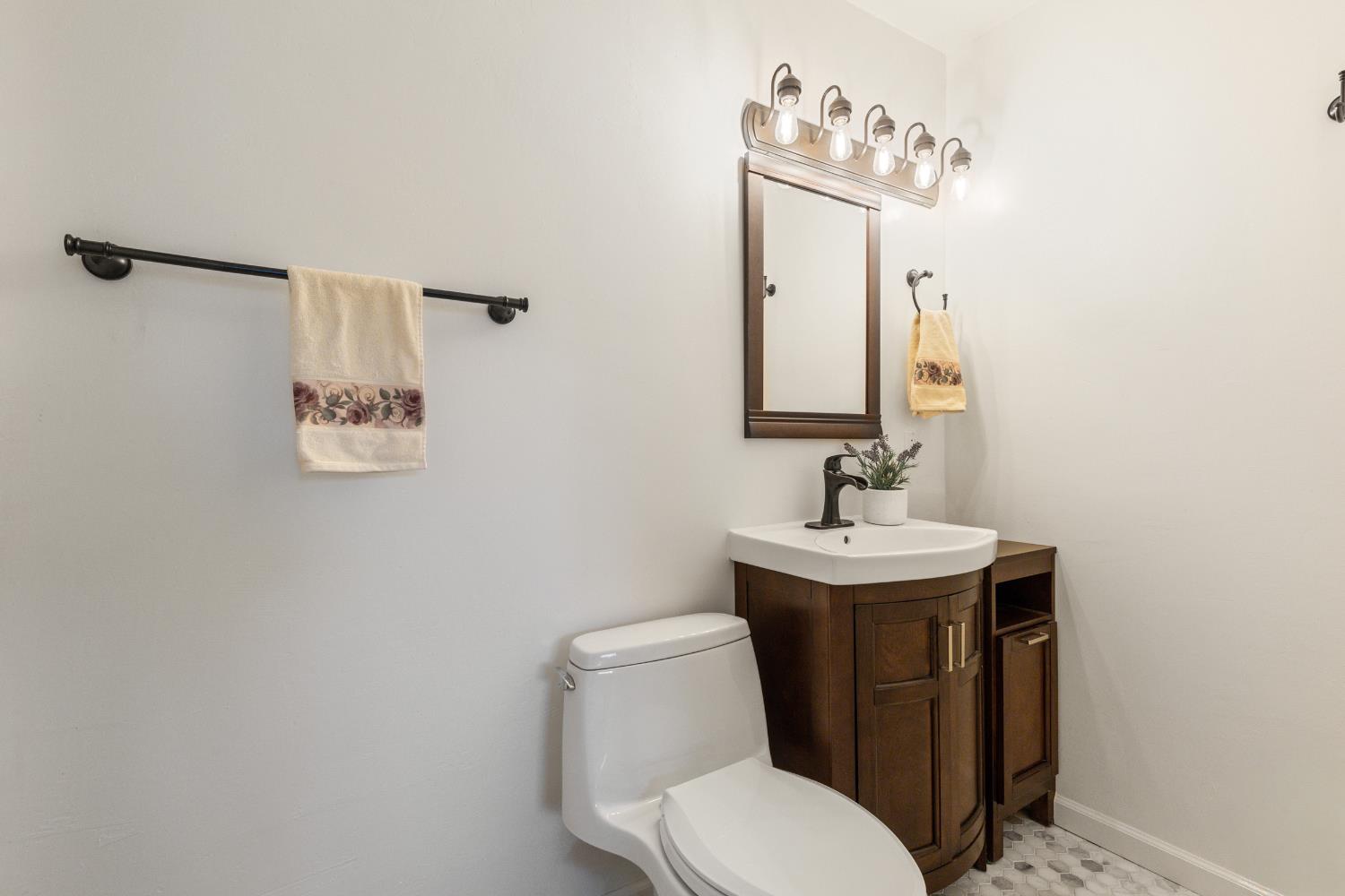 3536 Day Avenue Loomis CA 95650