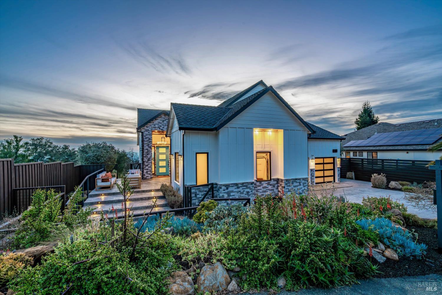 2116 Wedgewood Way Santa Rosa CA 95404