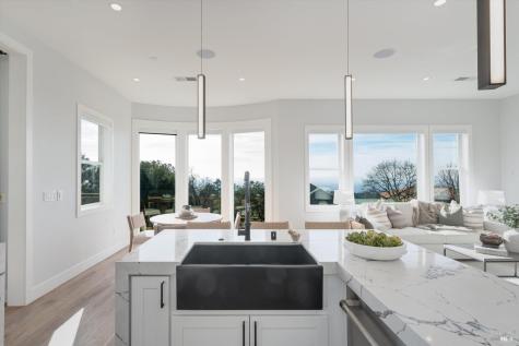 2116 Wedgewood Way Santa Rosa CA 95404