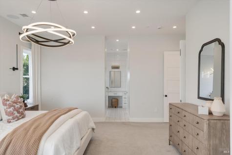 2116 Wedgewood Way Santa Rosa CA 95404