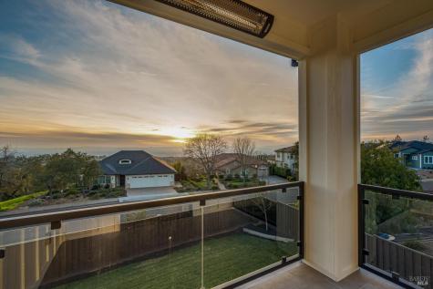 2116 Wedgewood Way Santa Rosa CA 95404