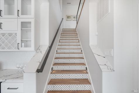 2116 Wedgewood Way Santa Rosa CA 95404