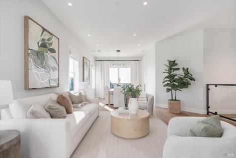 2116 Wedgewood Way Santa Rosa CA 95404