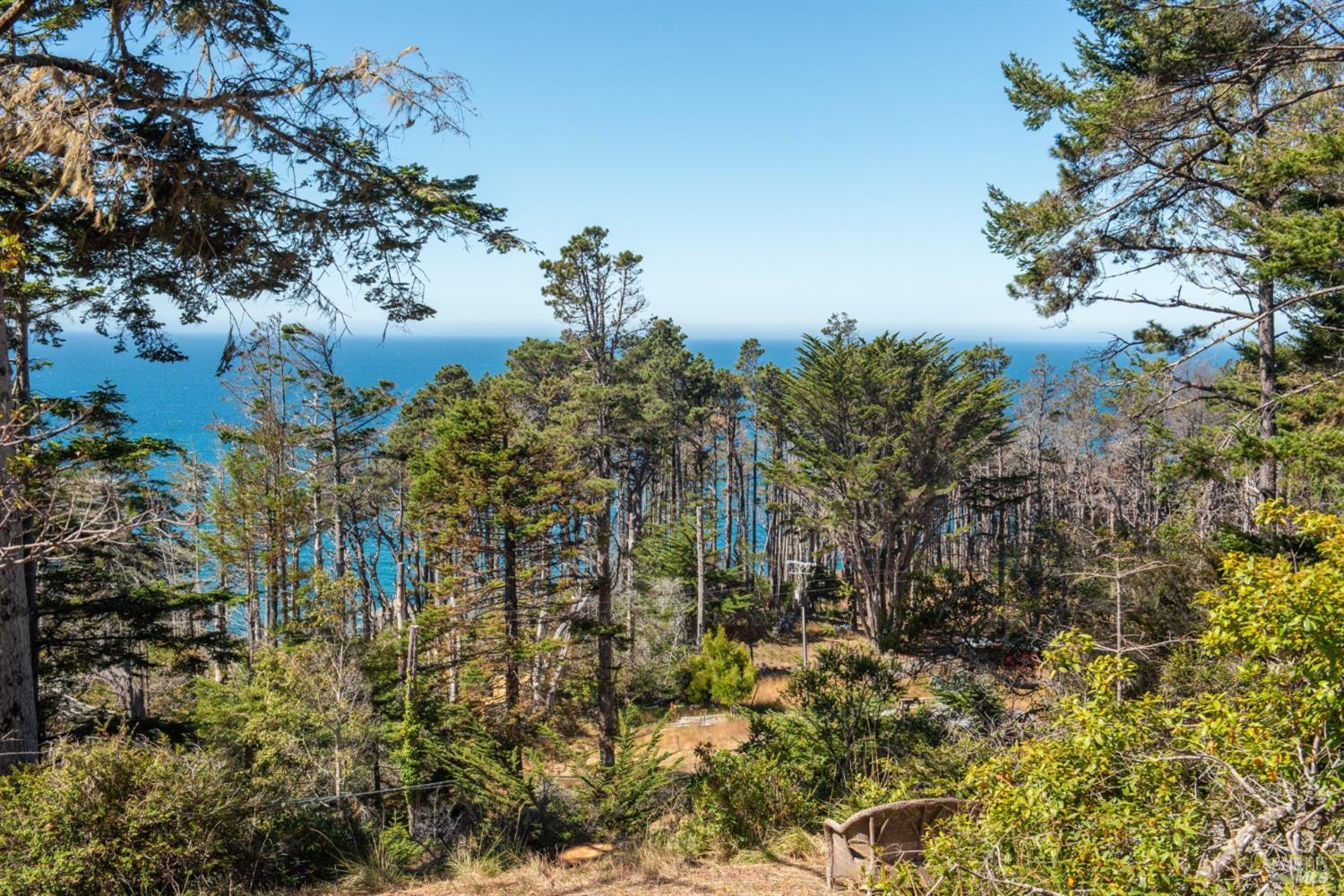 34601 S Highway 1 Gualala CA 95445