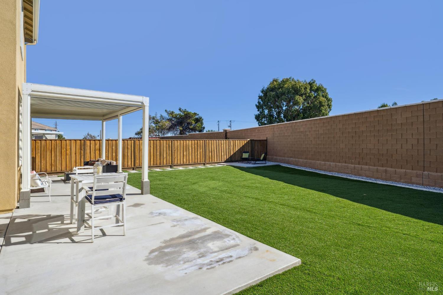 2915 Shaver Street Fairfield CA 94533