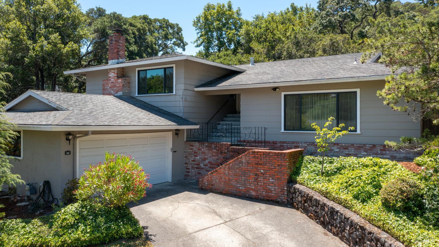 107 Rollingwood Drive San Rafael CA 94901