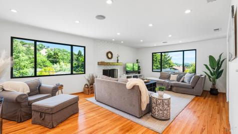 107 Rollingwood Drive San Rafael CA 94901