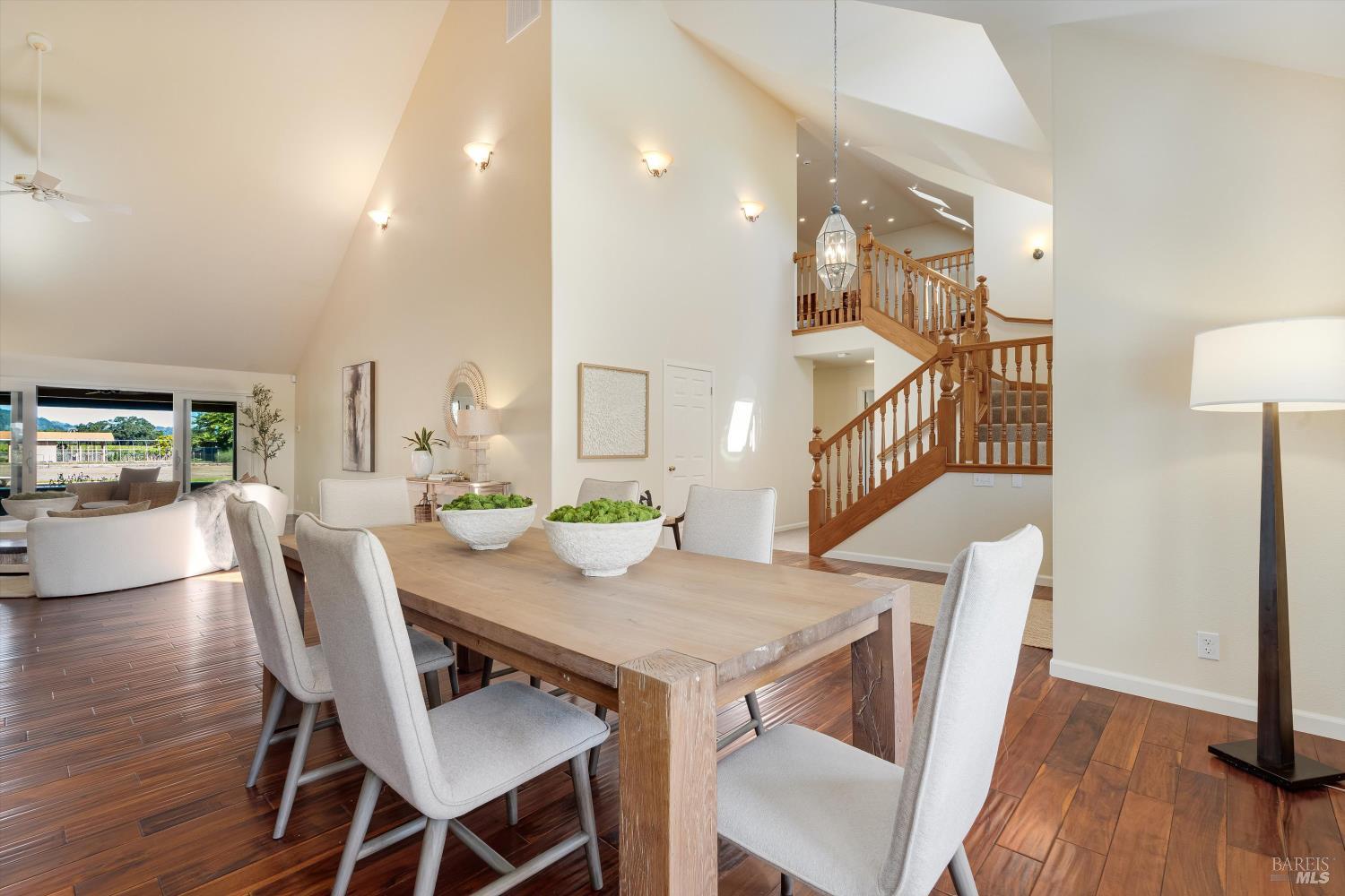 466 Pratt Avenue St. Helena CA 94574