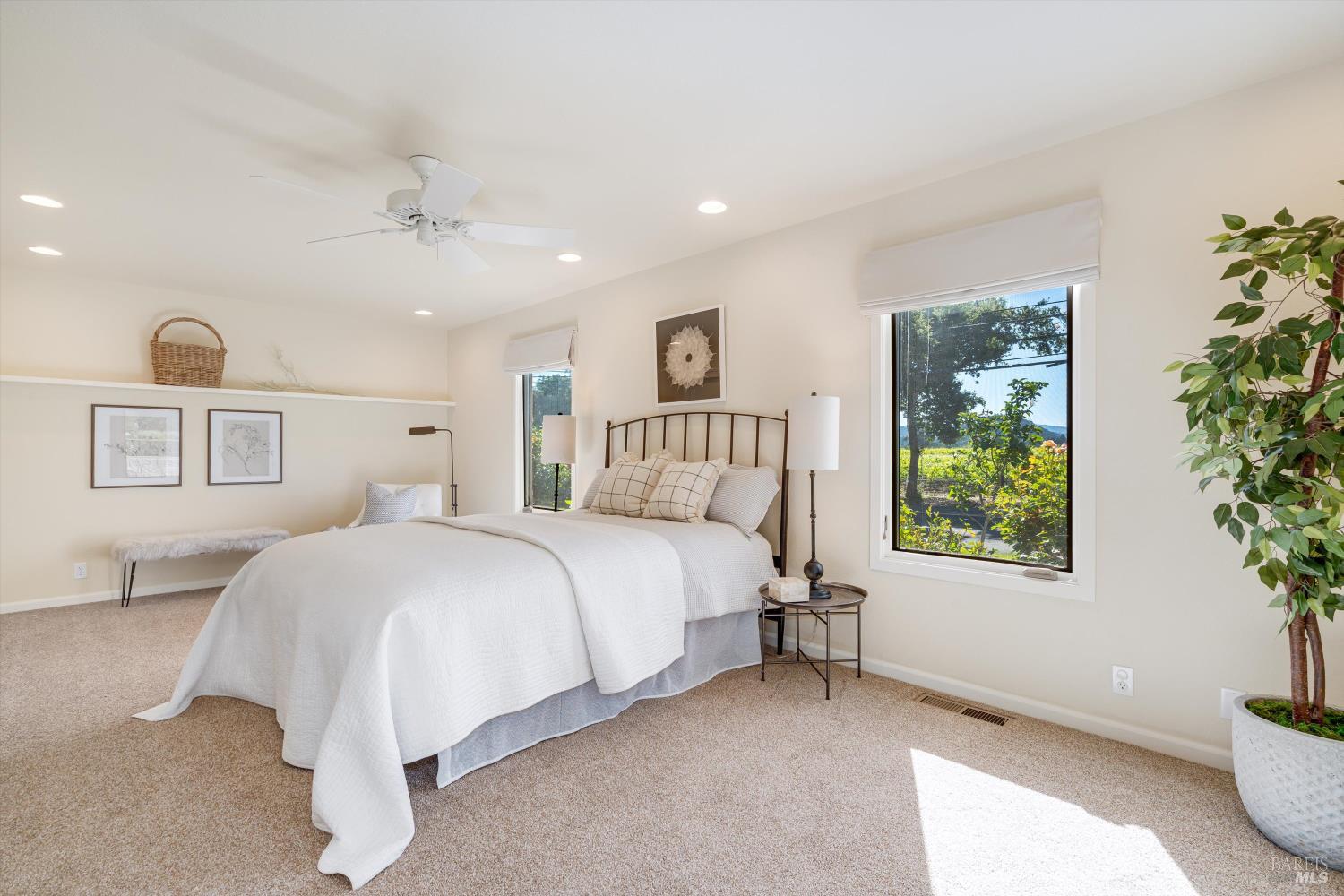 466 Pratt Avenue St. Helena CA 94574
