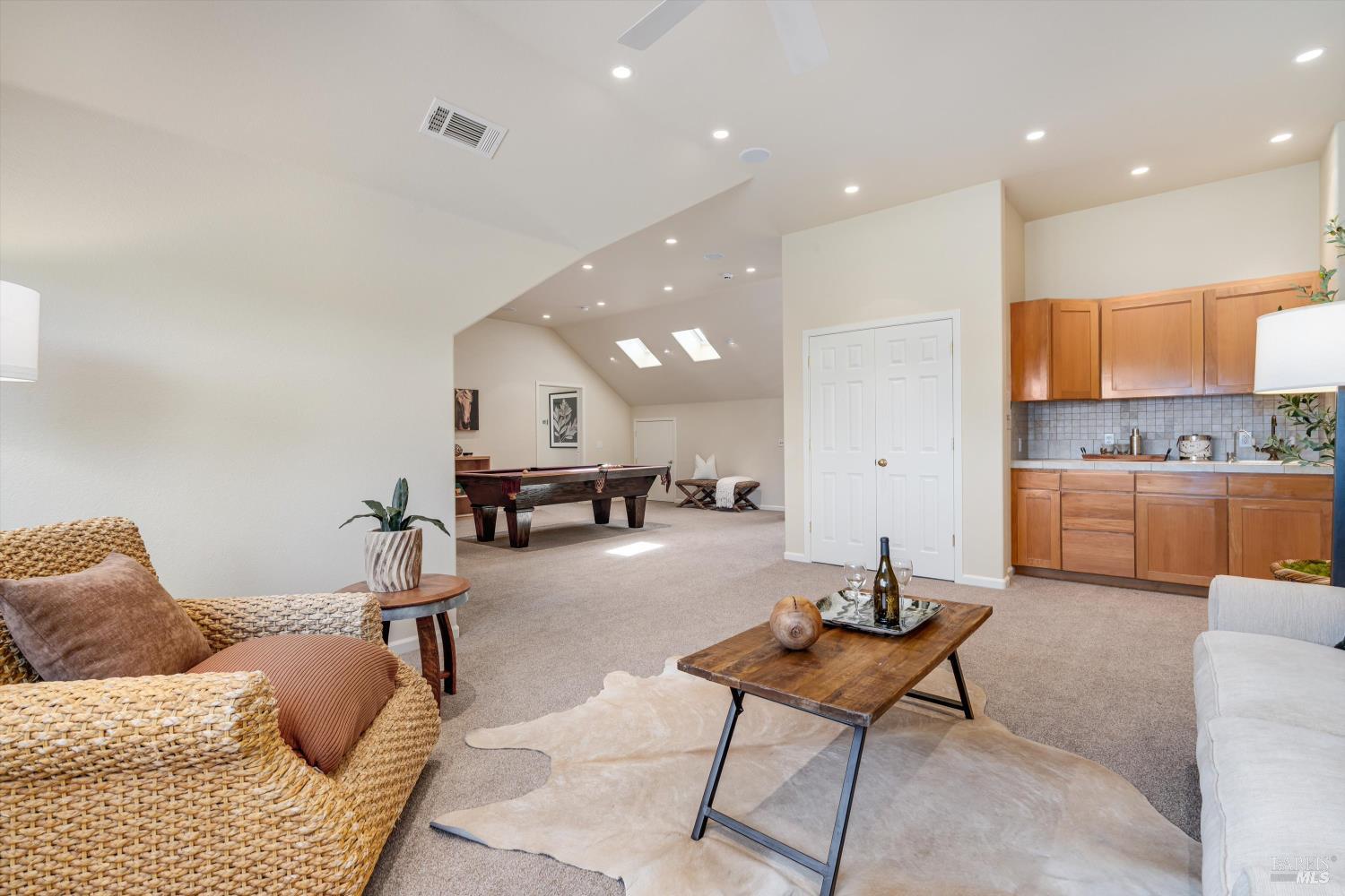 466 Pratt Avenue St. Helena CA 94574