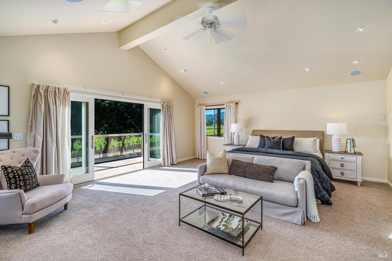 466 Pratt Avenue St. Helena CA 94574