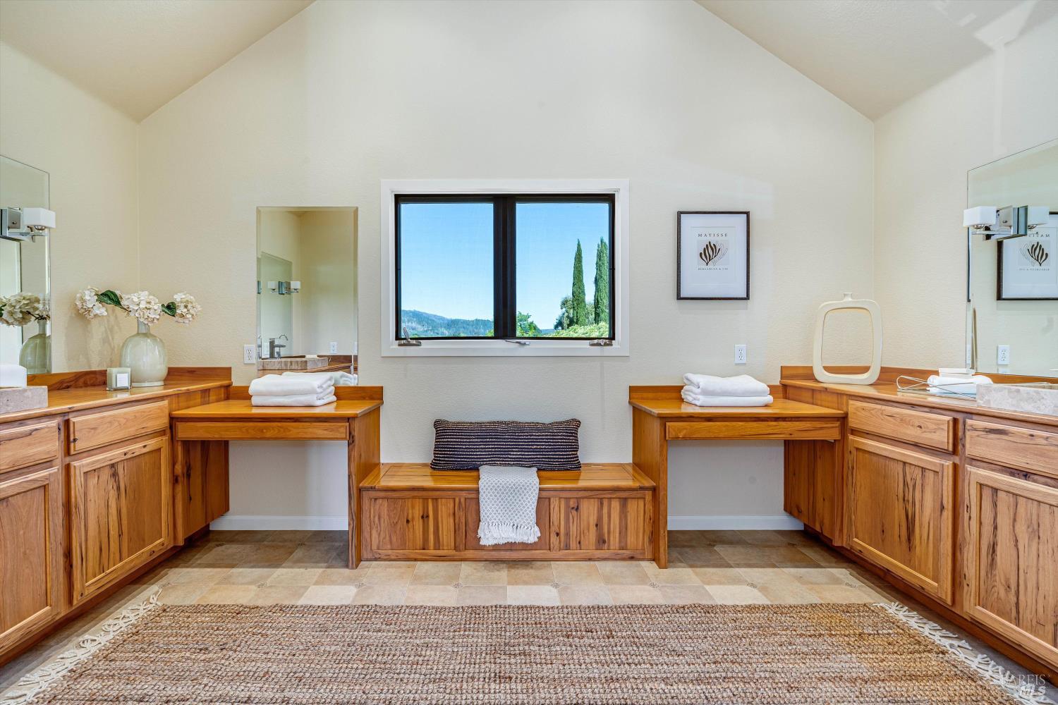 466 Pratt Avenue St. Helena CA 94574