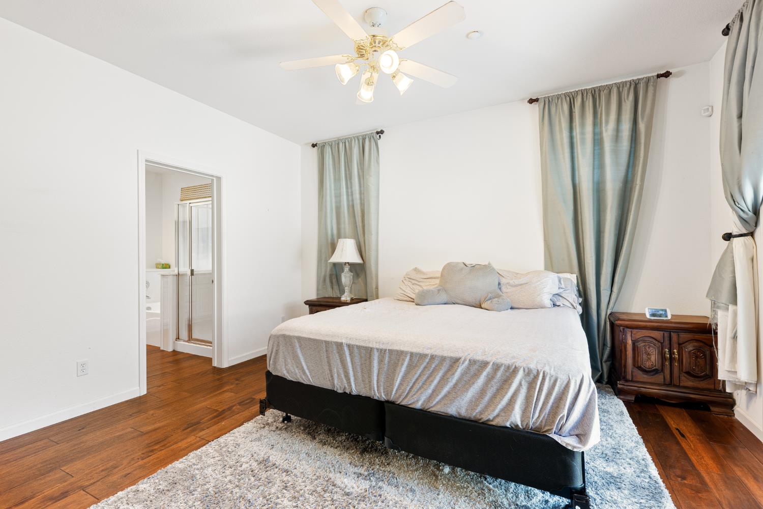 1893 Hardy Drive Woodland CA 95776
