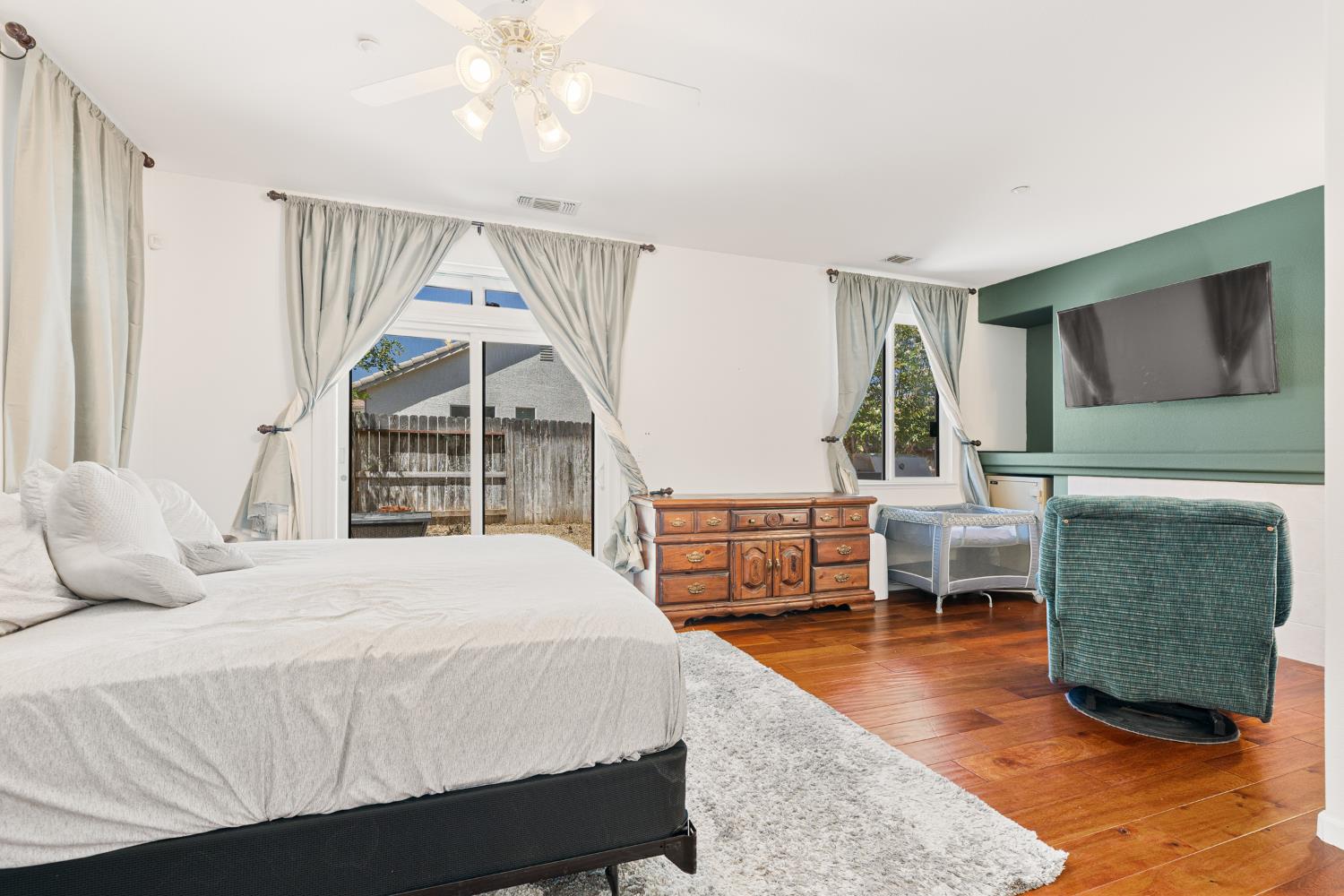 1893 Hardy Drive Woodland CA 95776