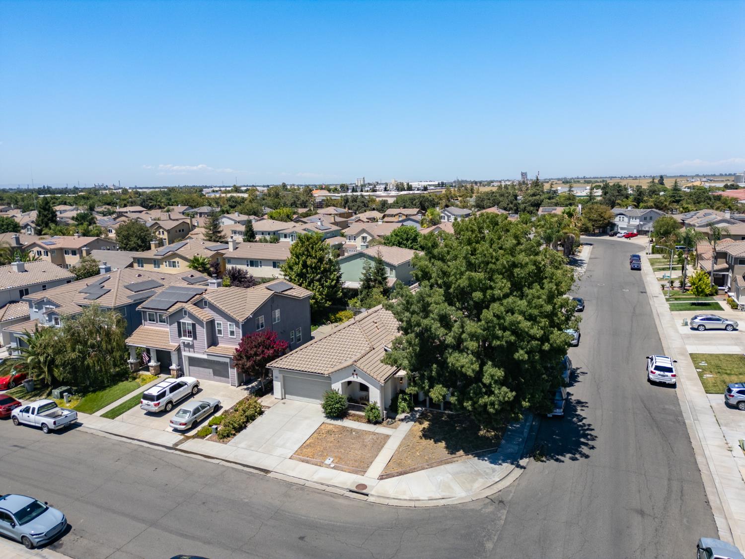 1893 Hardy Drive Woodland CA 95776