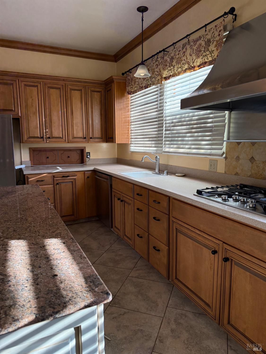 530 W Stephenson Street Ukiah CA 95482
