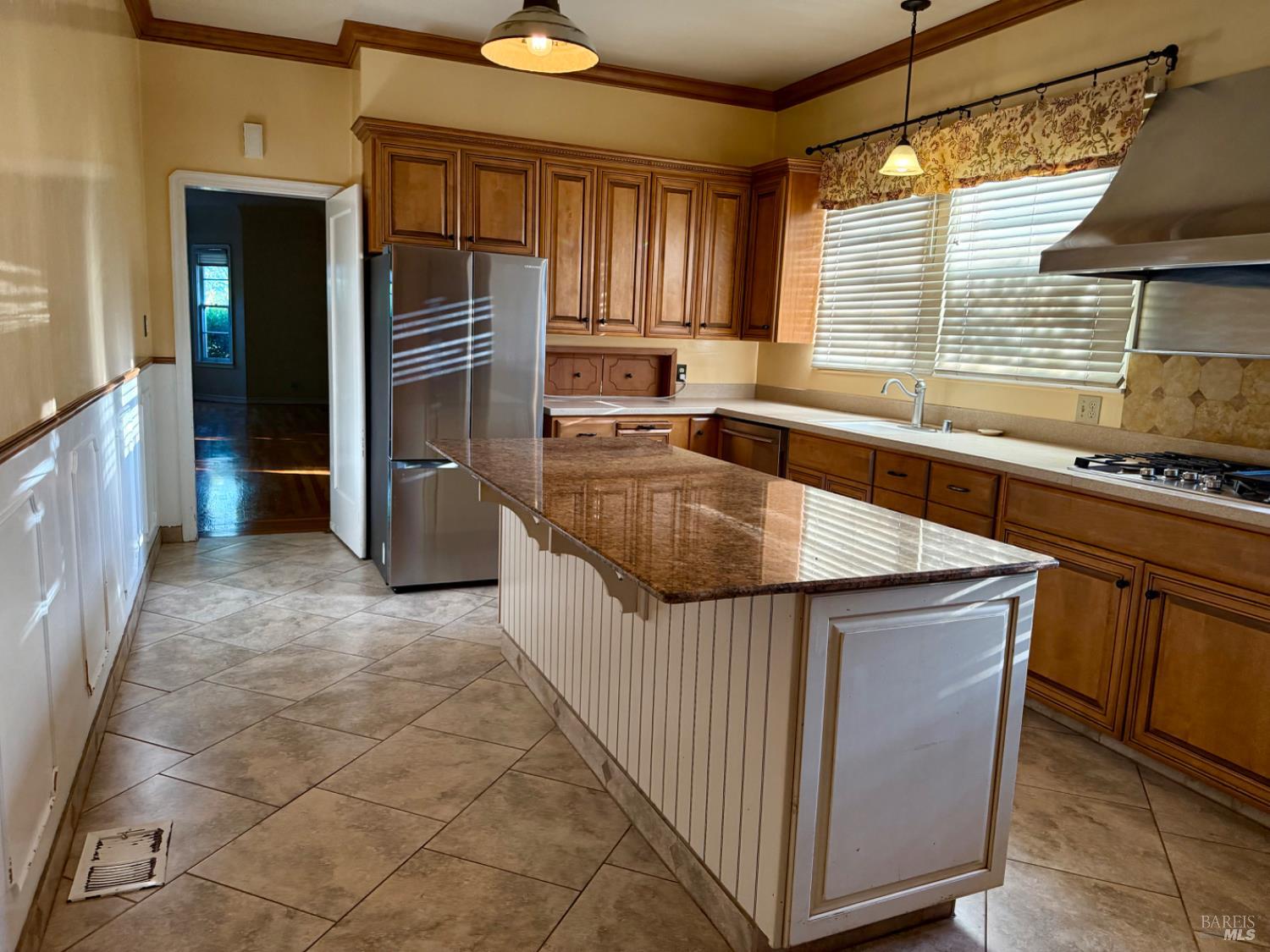 530 W Stephenson Street Ukiah CA 95482